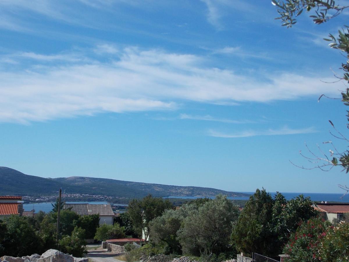Apartments Miro Kornić מראה חיצוני תמונה