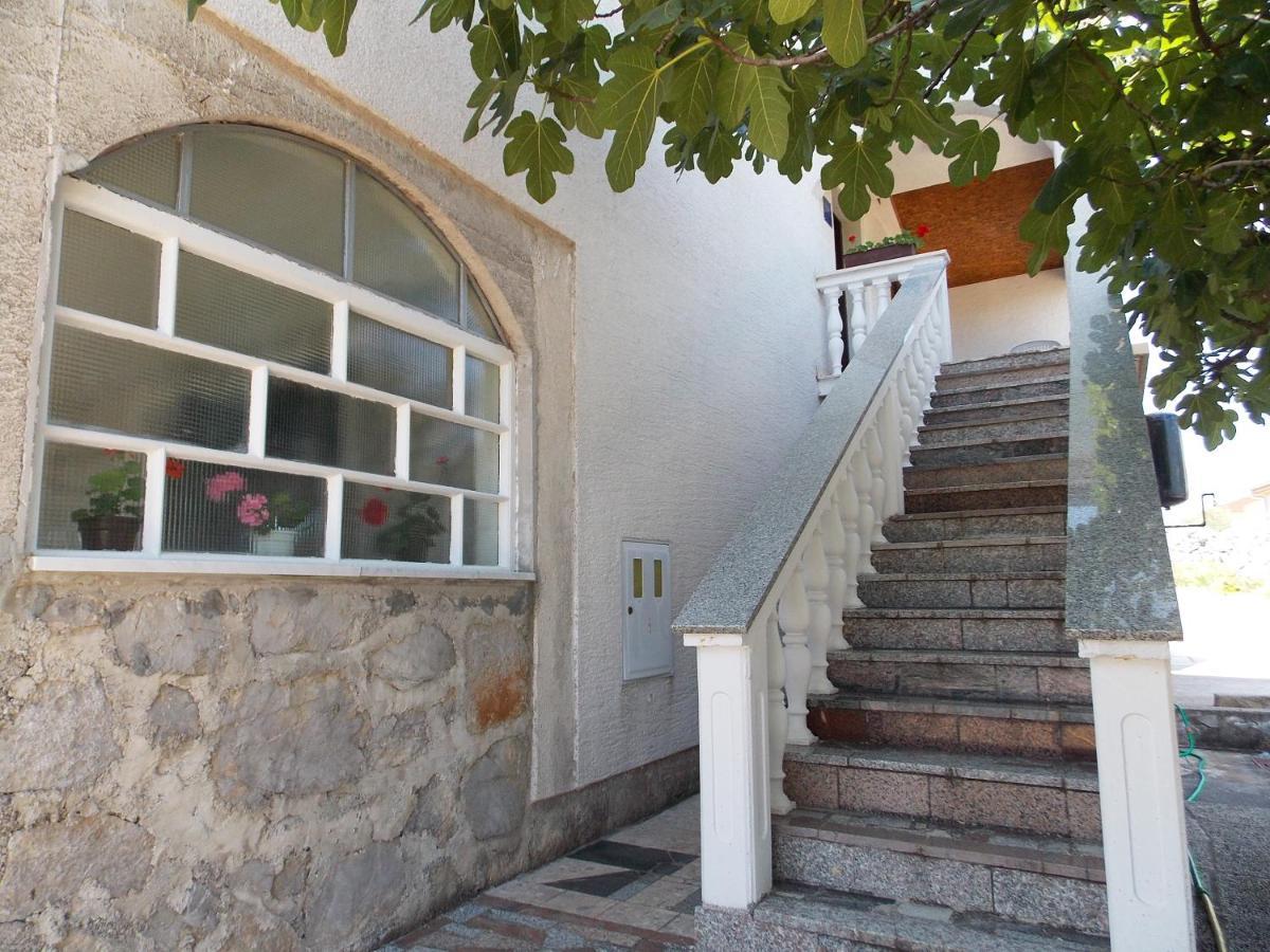 Apartments Miro Kornić מראה חיצוני תמונה